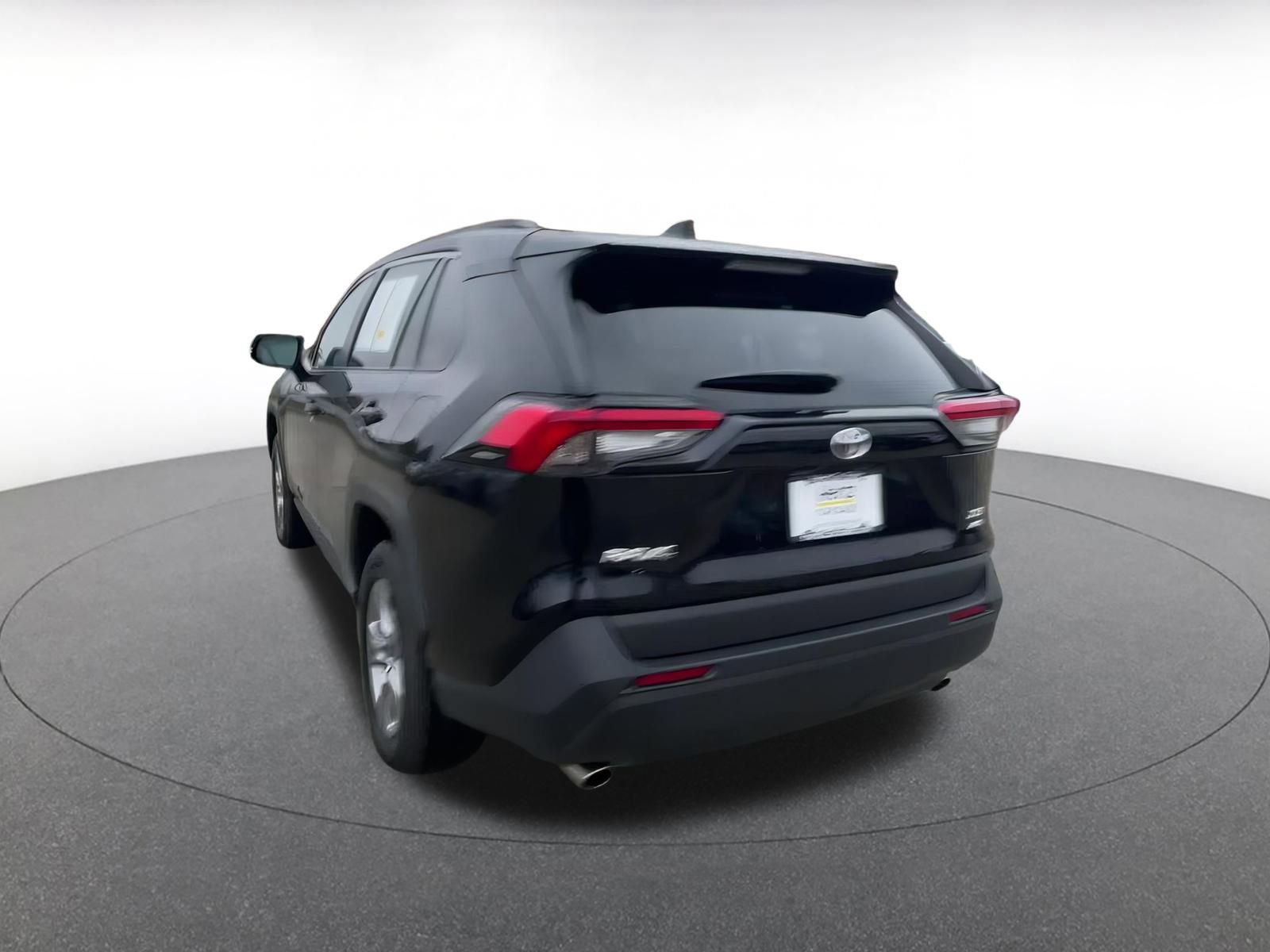 Thumbnail: 2025 Toyota RAV4 - 11