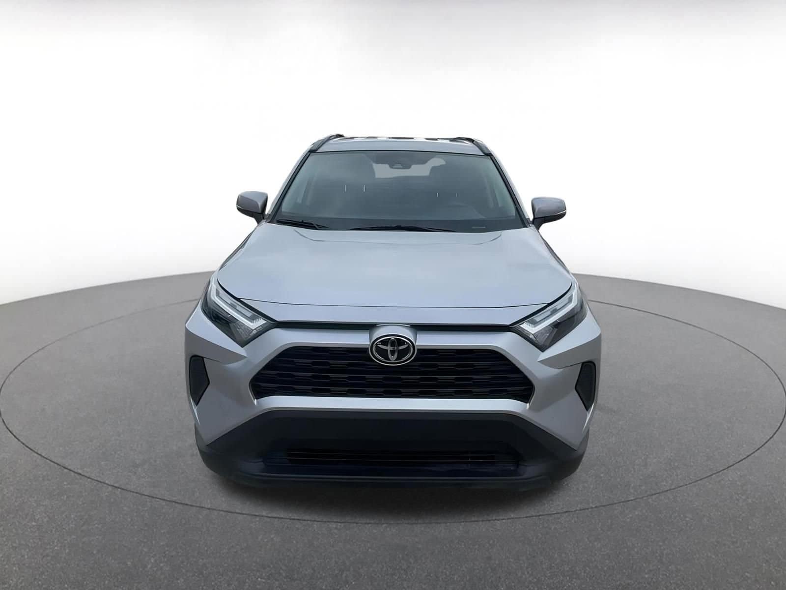 Thumbnail: 2025 Toyota RAV4 - 4