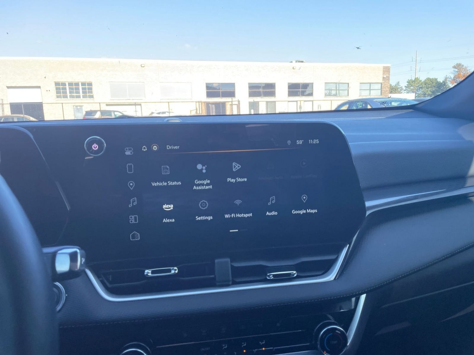 Thumbnail: 2025 Chevrolet Equinox - 21