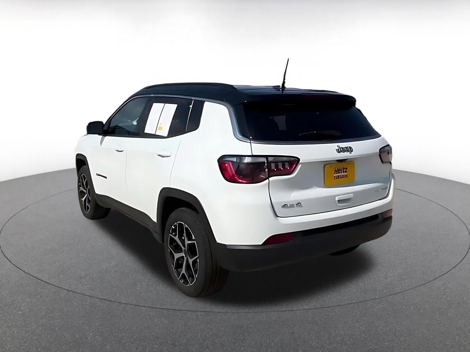 Thumbnail: 2025 Jeep Compass - 11