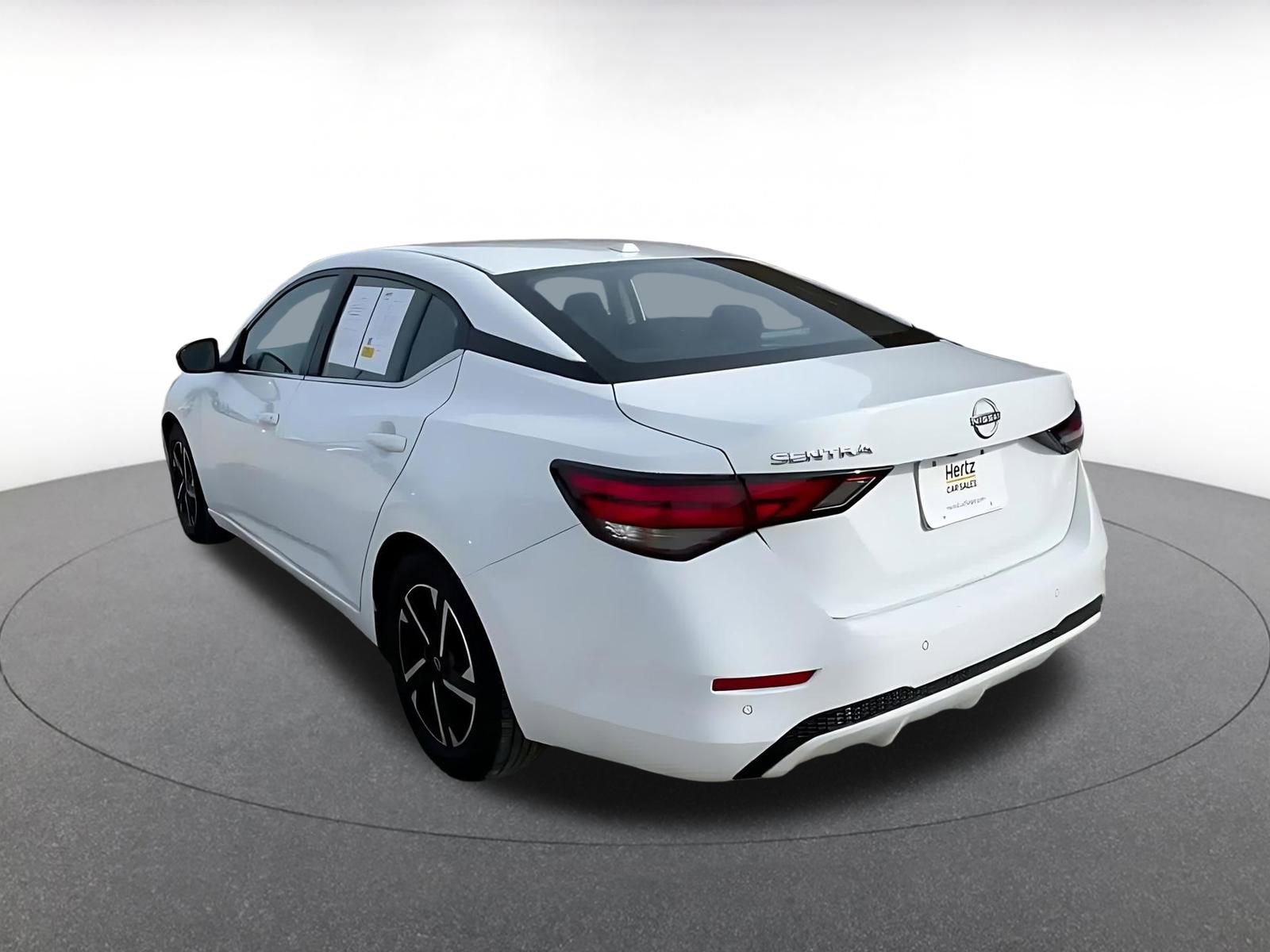 Thumbnail: 2025 Nissan Sentra - 11