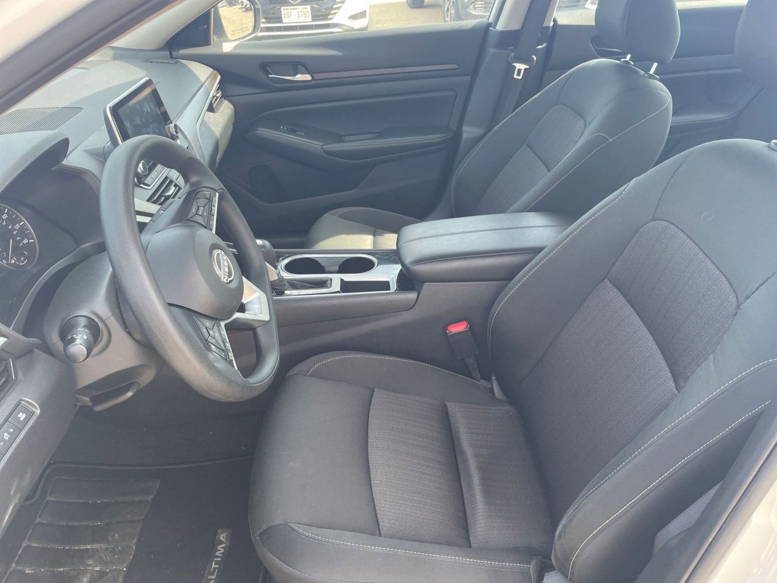 Thumbnail: 2024 Nissan Altima - 25