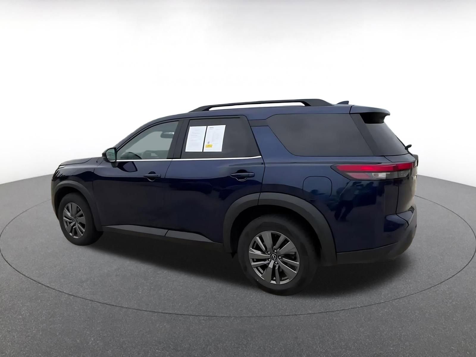 Thumbnail: 2025 Nissan Pathfinder - 10