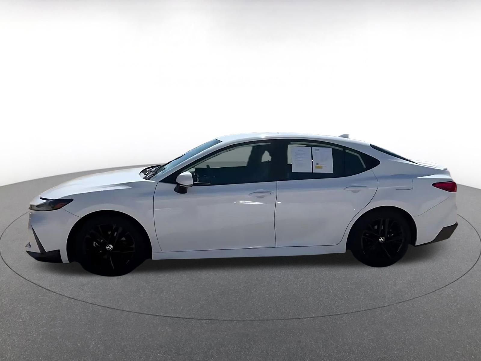 Thumbnail: 2025 Toyota Camry - 9