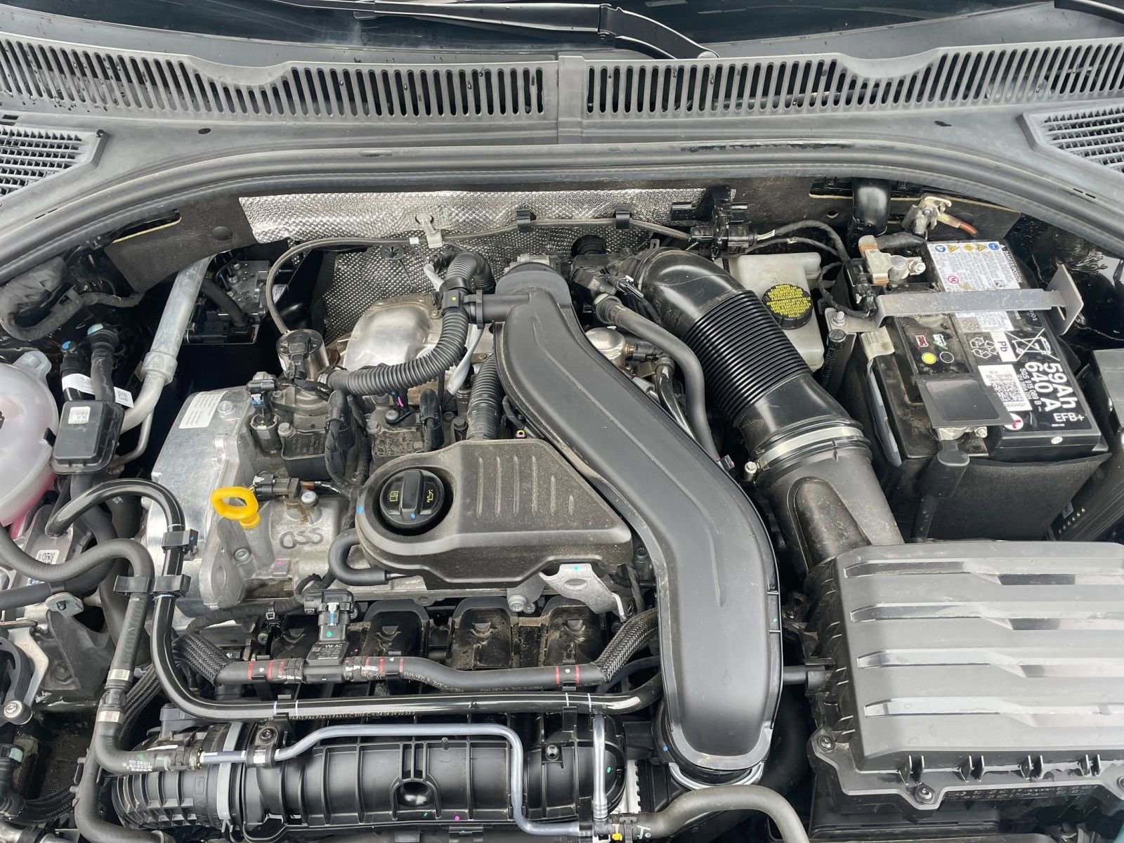 Thumbnail: 2025 Volkswagen Jetta - 33