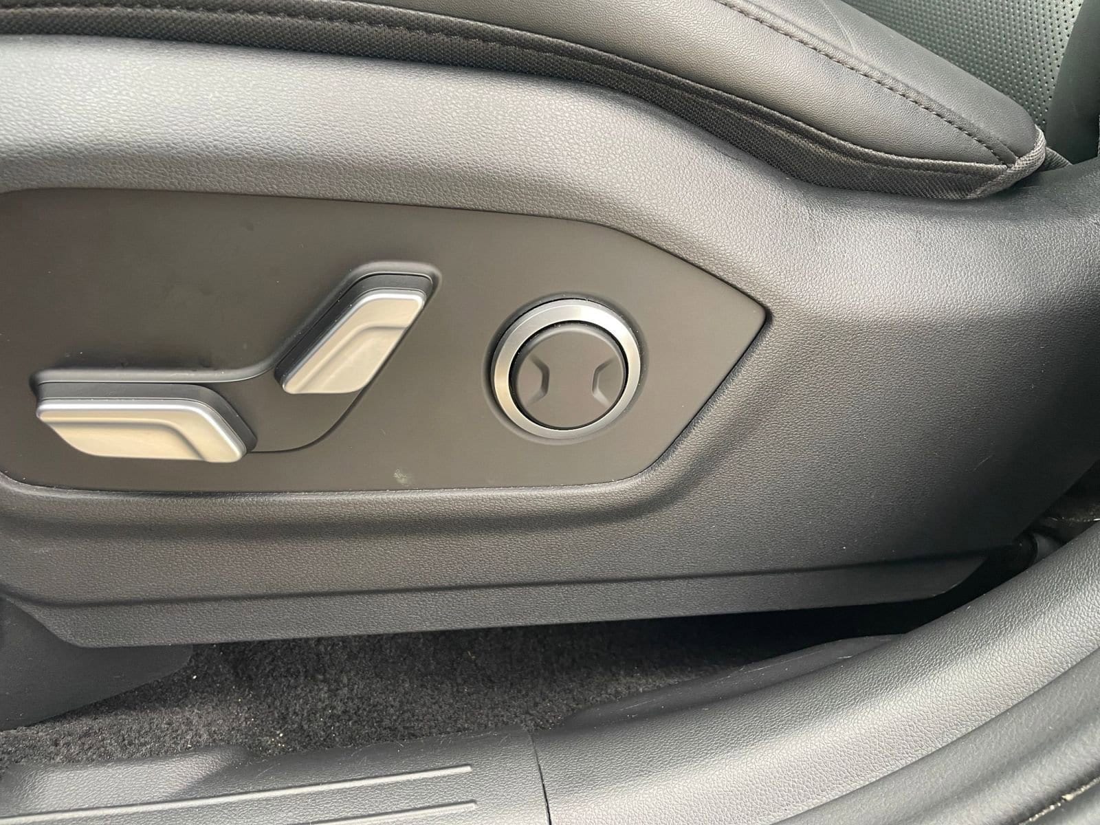 Thumbnail: 2025 Hyundai Santa Fe - 23