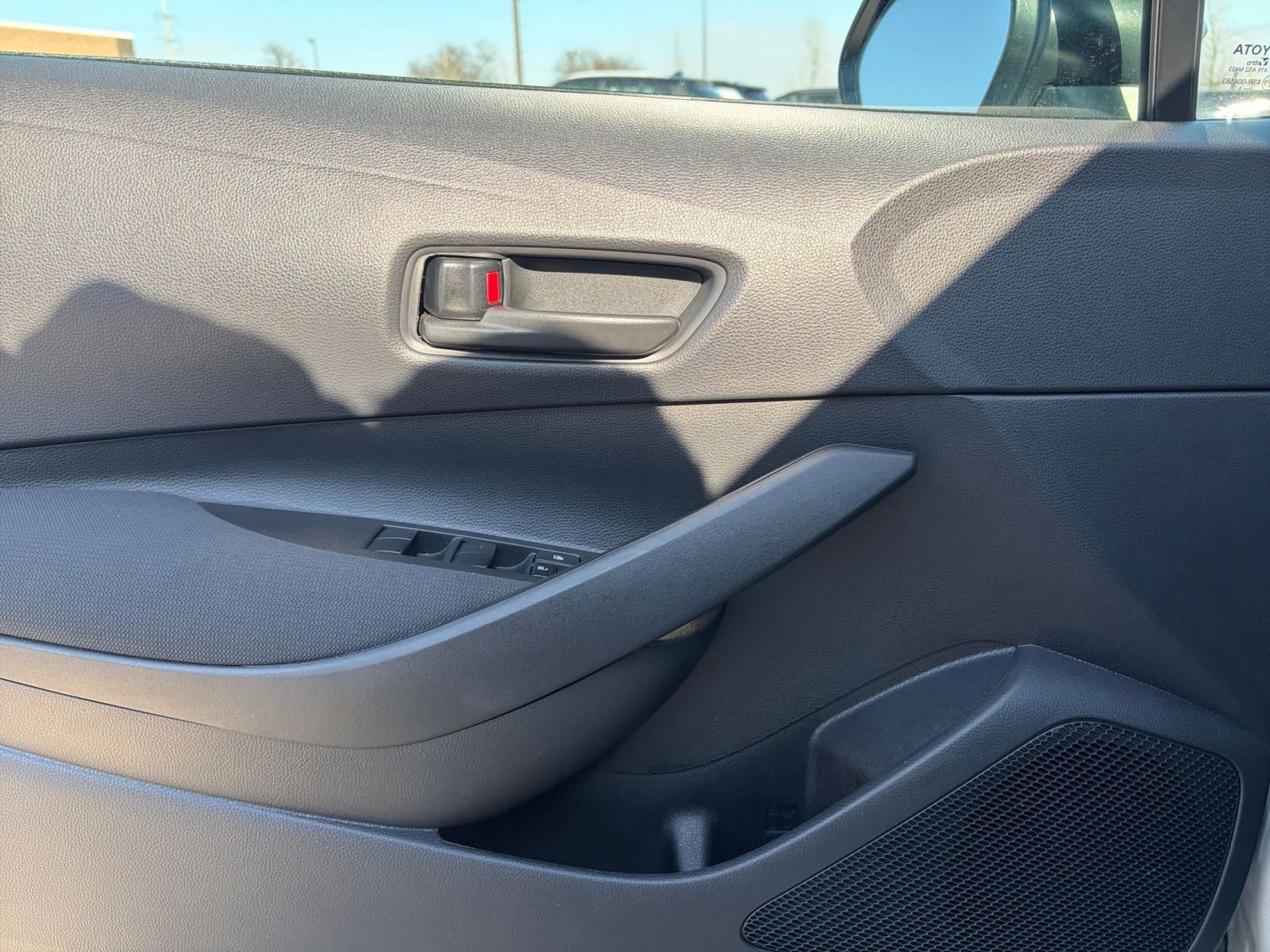 Thumbnail: 2025 Toyota Corolla - 18