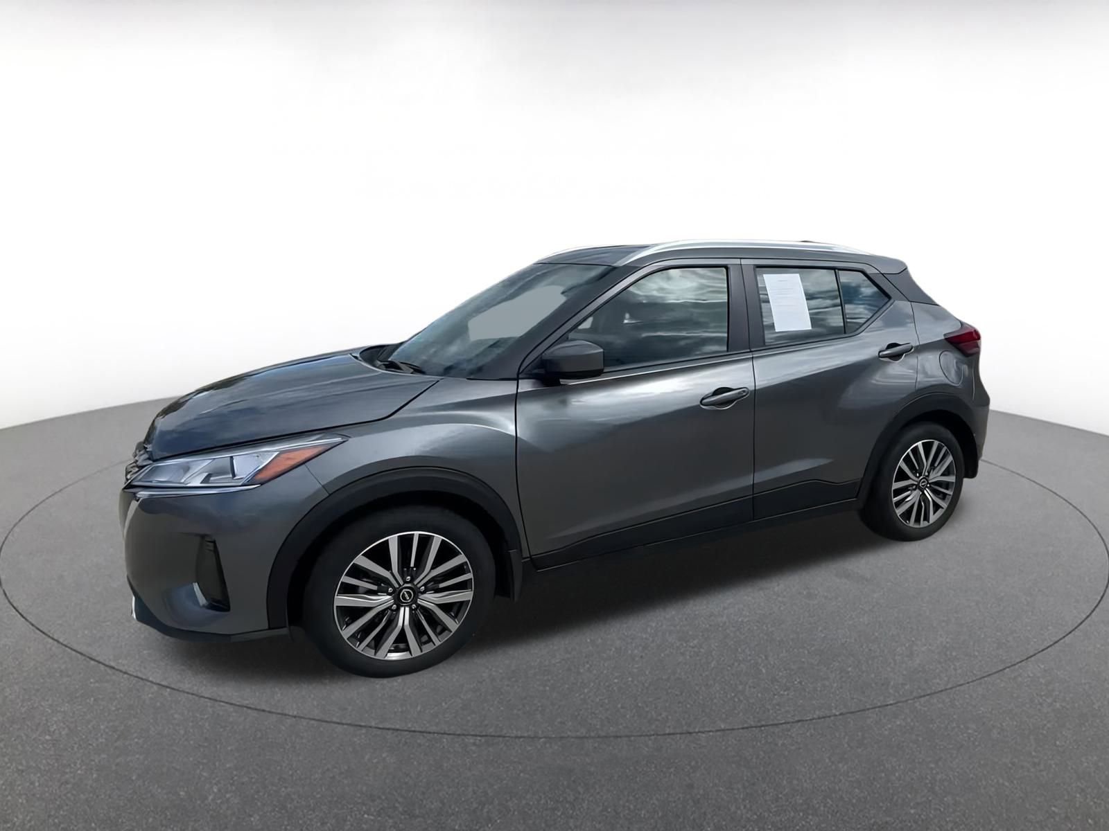 Thumbnail: 2024 Nissan Kicks - 8