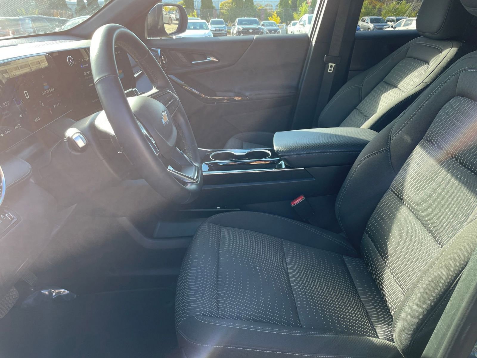 Thumbnail: 2025 Chevrolet Equinox - 27