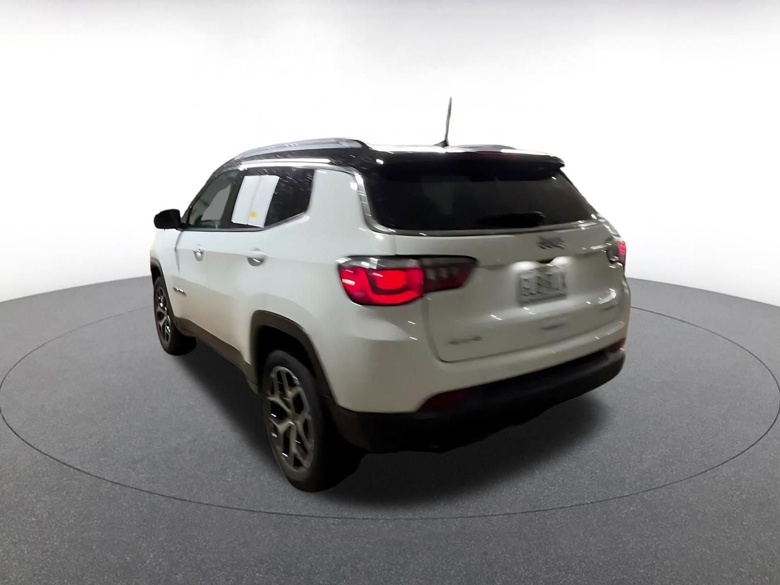 Thumbnail: 2025 Jeep Compass - 11