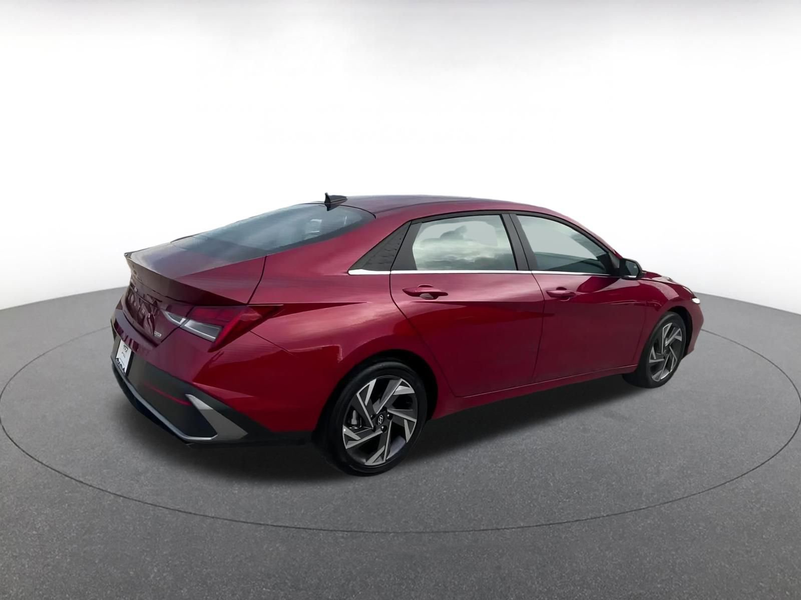 Thumbnail: 2025 Hyundai Elantra - 15