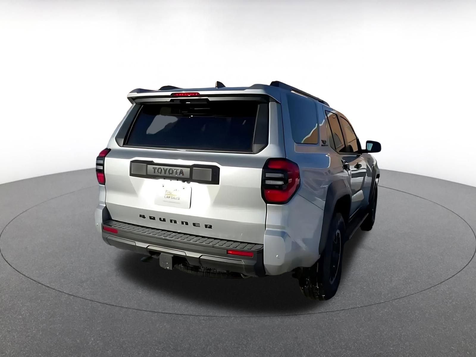 Thumbnail: 2025 Toyota 4Runner - 14