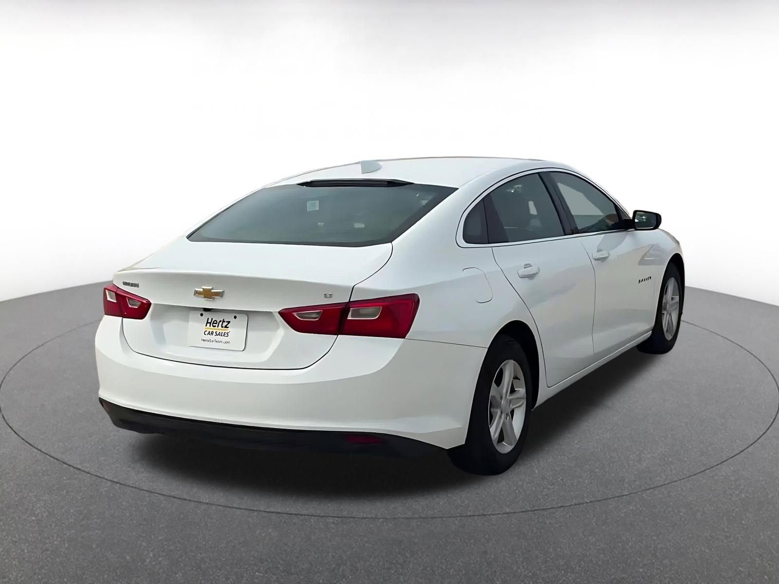 Thumbnail: 2023 Chevrolet Malibu - 15