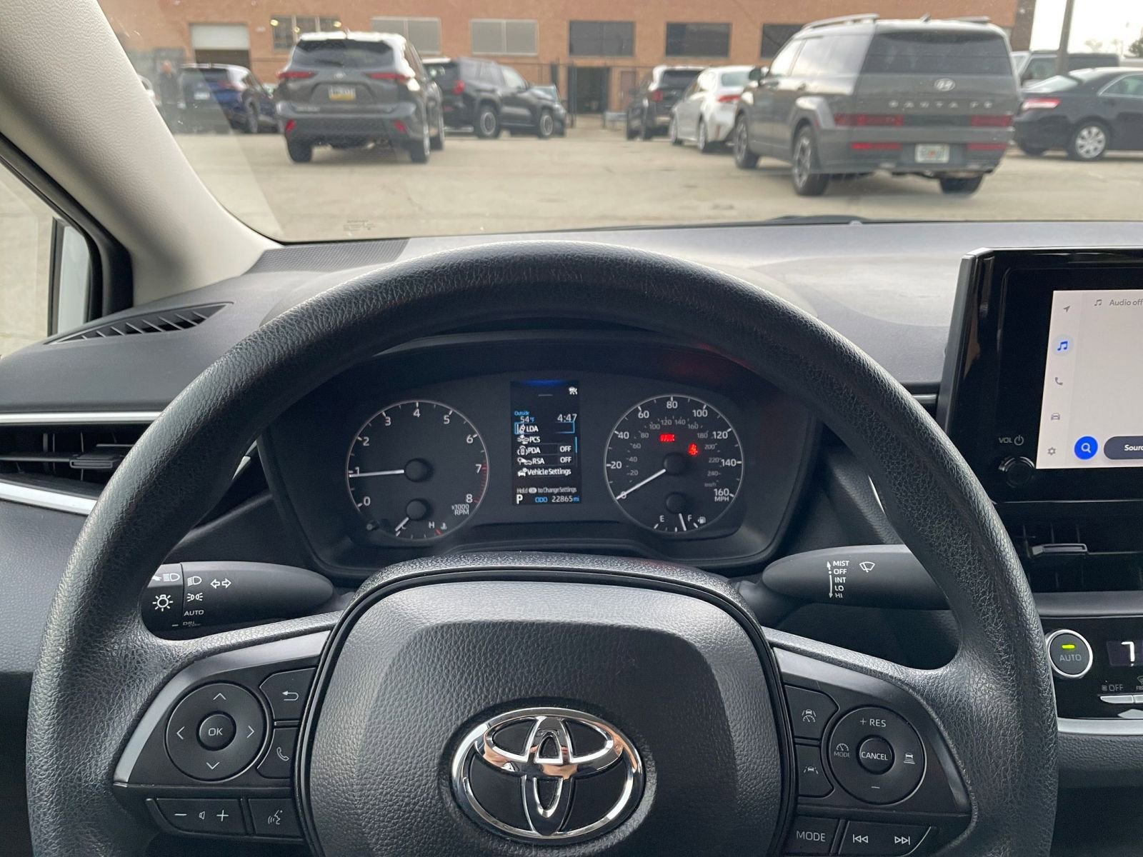 Thumbnail: 2025 Toyota Corolla - 33