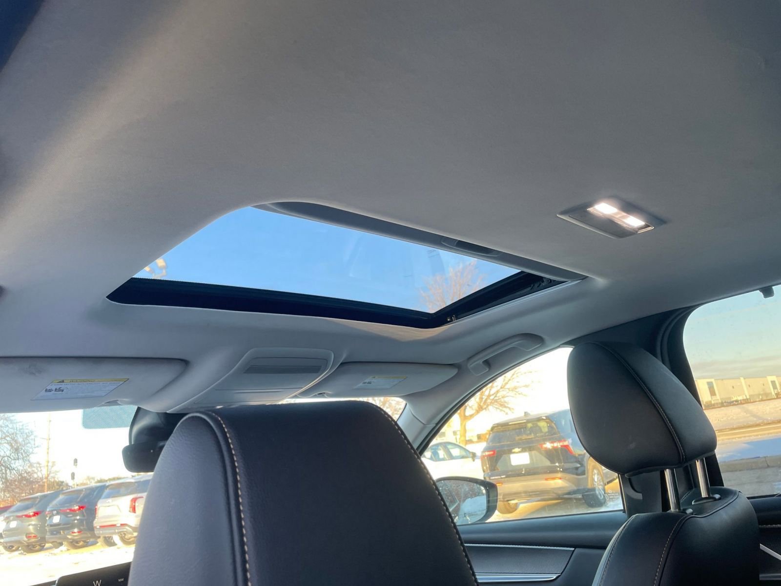 Thumbnail: 2025 Mazda CX-90 - 30