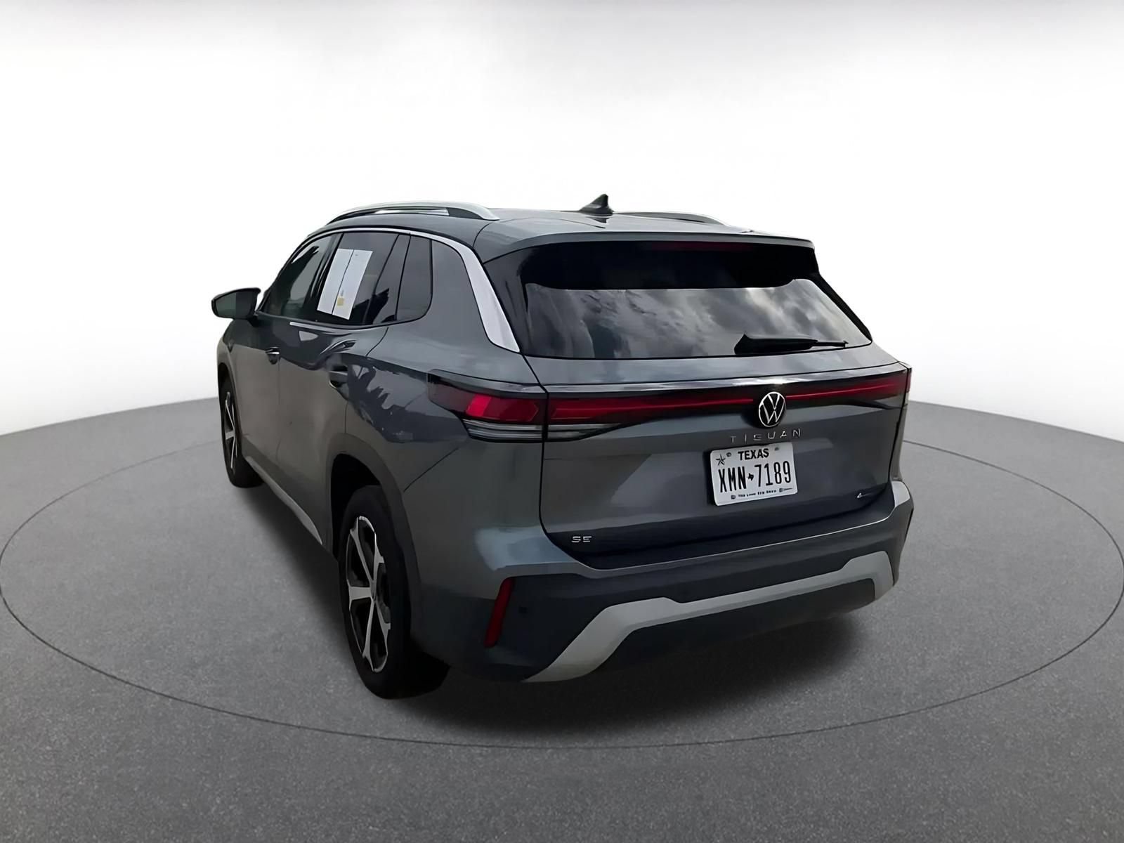Thumbnail: 2026 Volkswagen Tiguan - 10