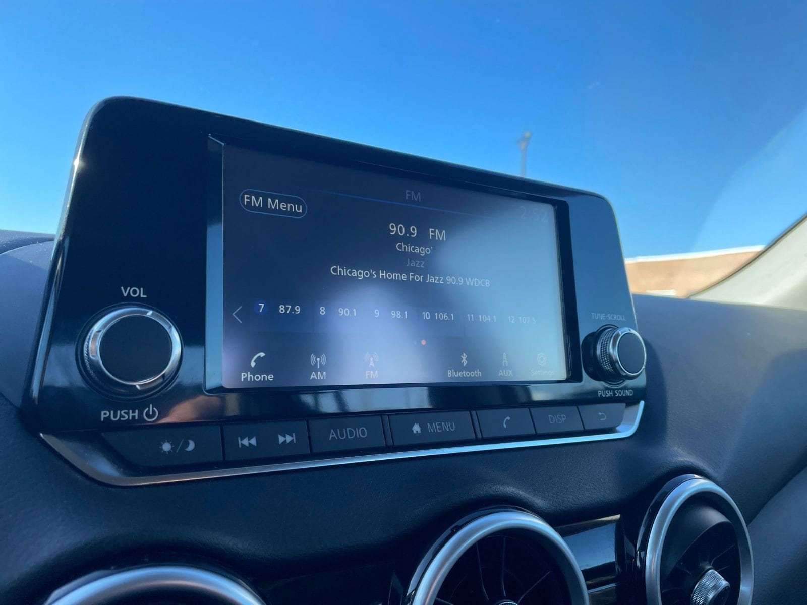 Thumbnail: 2025 Nissan Sentra - 20