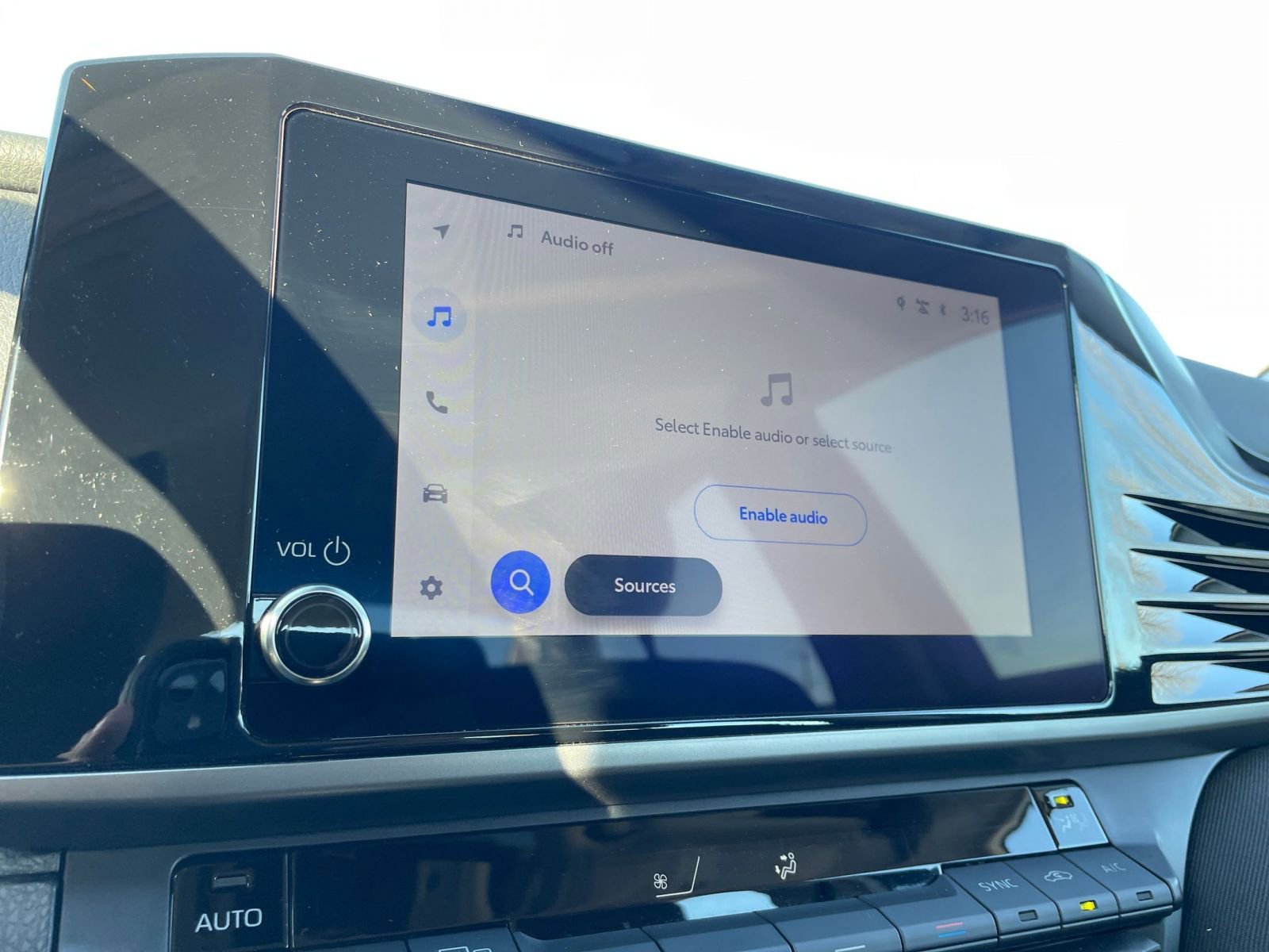 Thumbnail: 2025 Toyota Camry - 21