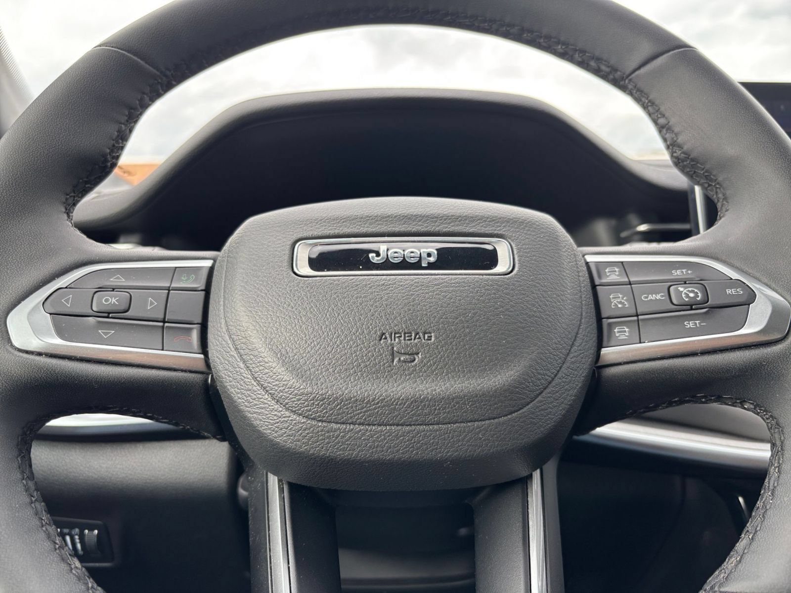 Thumbnail: 2025 Jeep Compass - 28