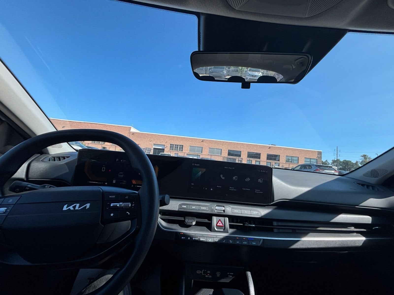 Thumbnail: 2025 Kia K4 - 30