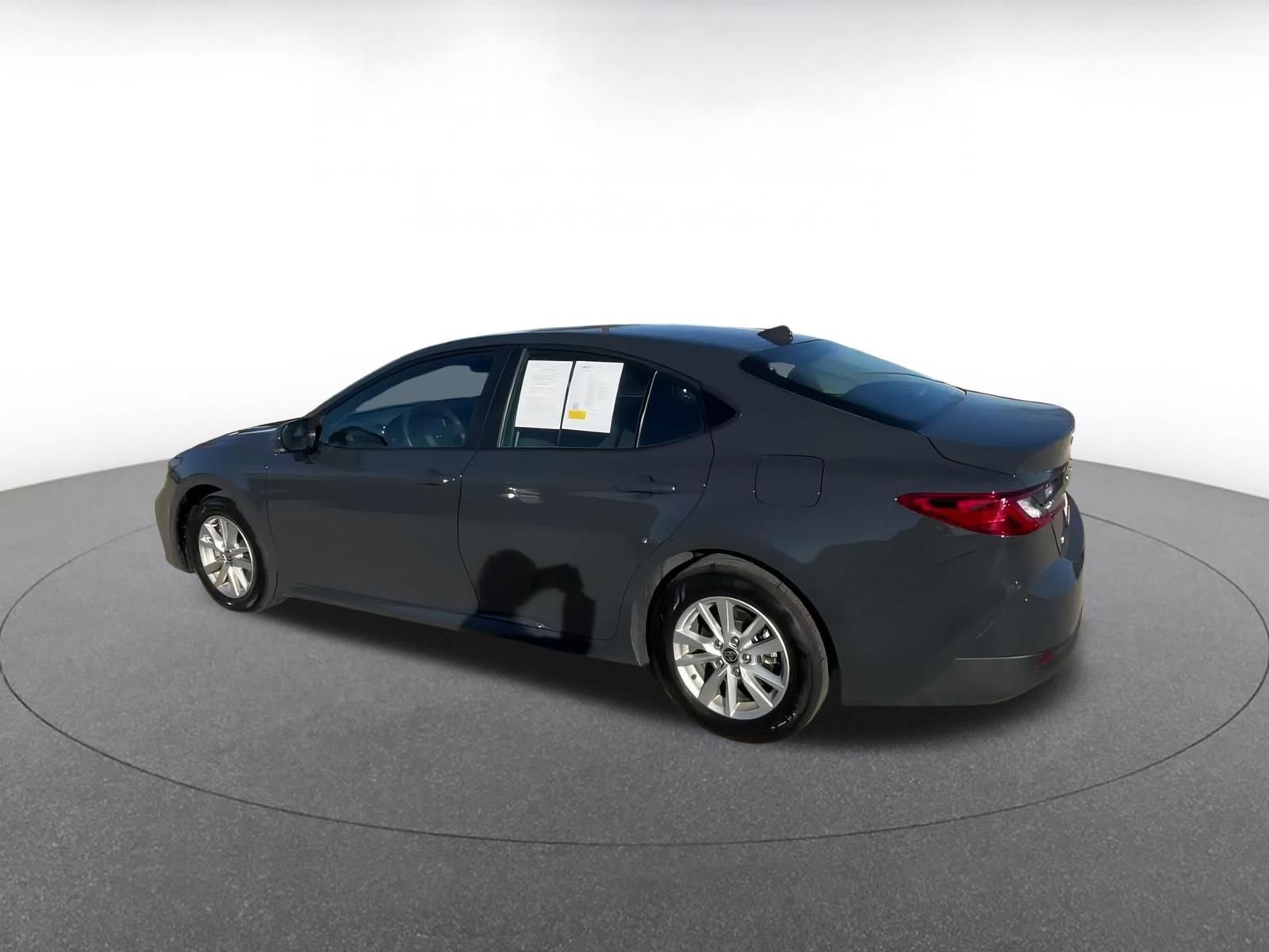 Thumbnail: 2025 Toyota Camry - 9