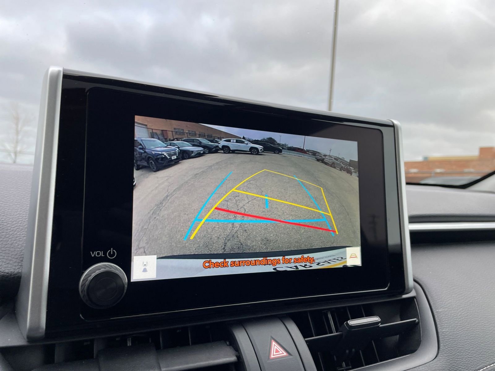 Thumbnail: 2025 Toyota RAV4 - 17