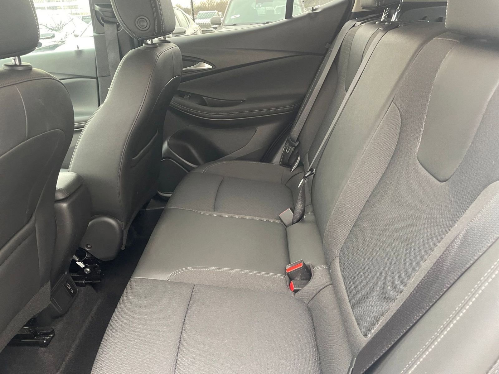 Thumbnail: 2025 Buick Encore GX - 25