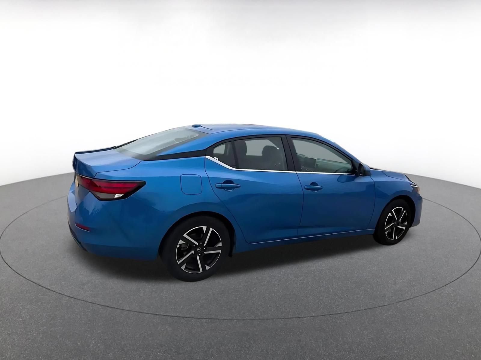 Thumbnail: 2025 Nissan Sentra - 15