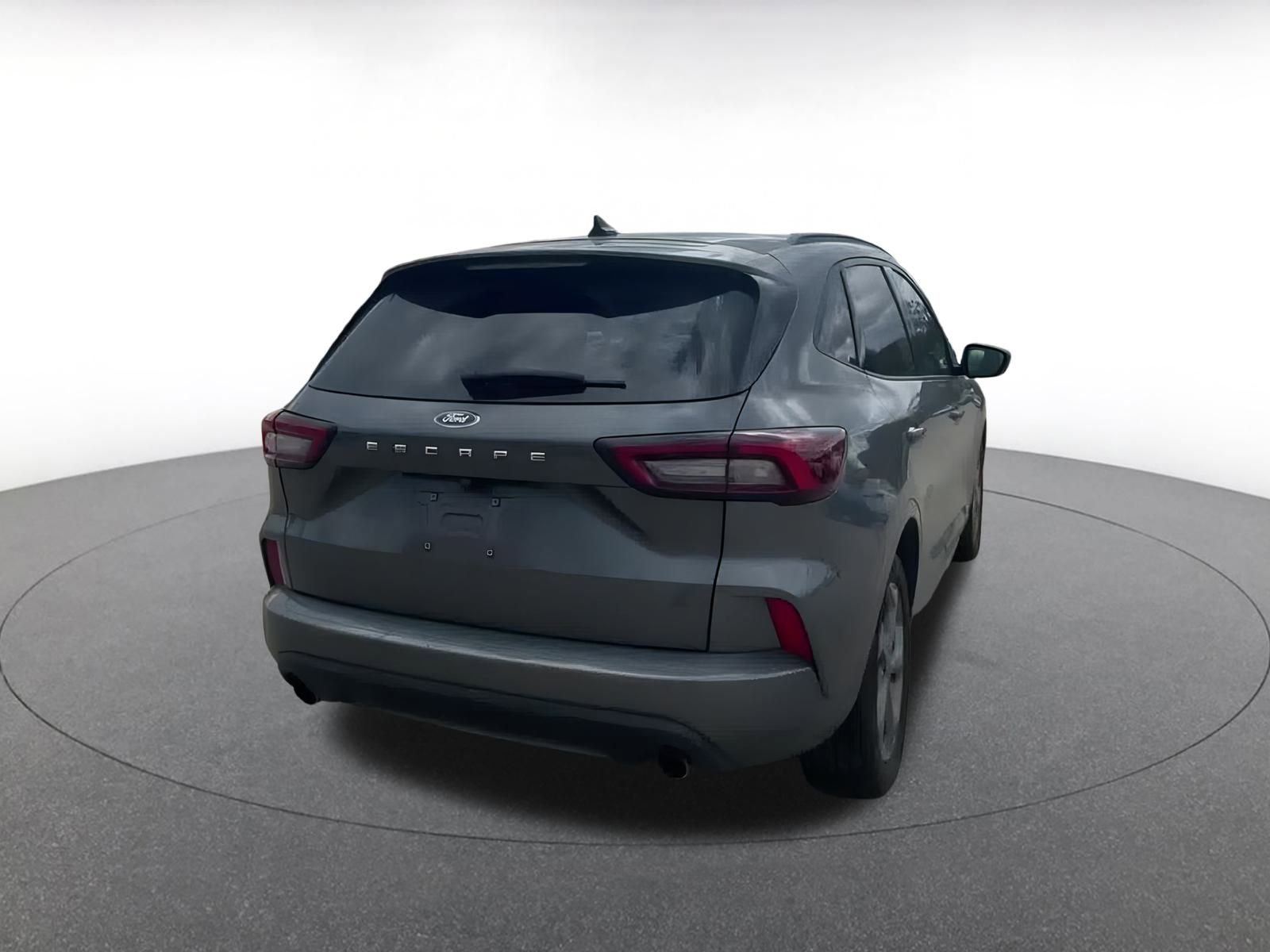 Thumbnail: 2023 Ford Escape - 14
