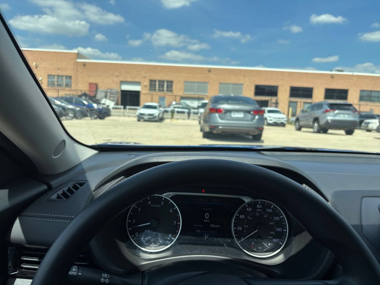 Thumbnail: 2025 Nissan Sentra - 31