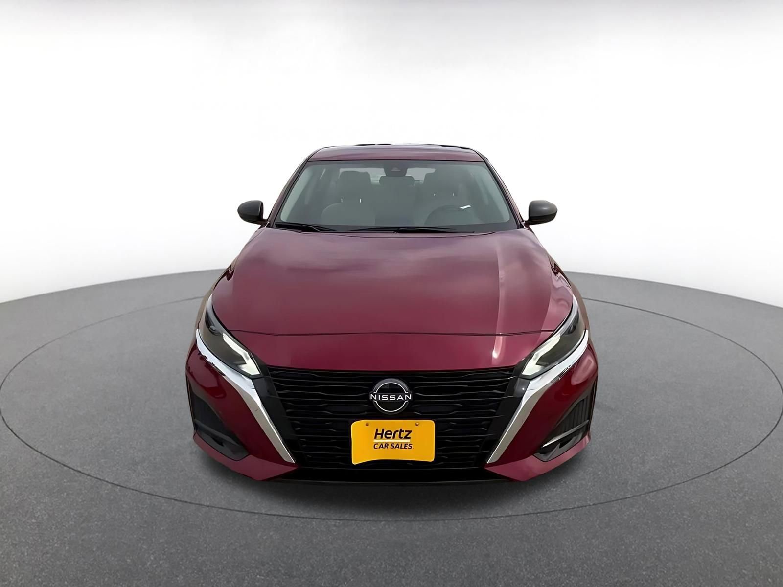 Thumbnail: 2025 Nissan Altima - 4