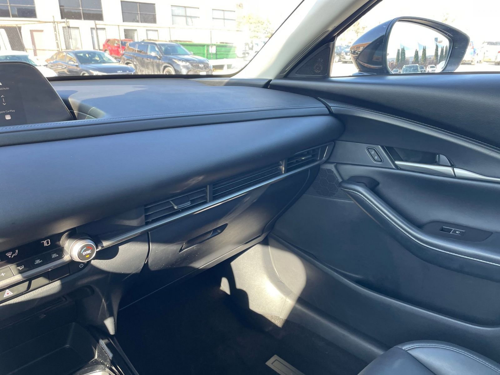 Thumbnail: 2025 Mazda CX-30 - 33