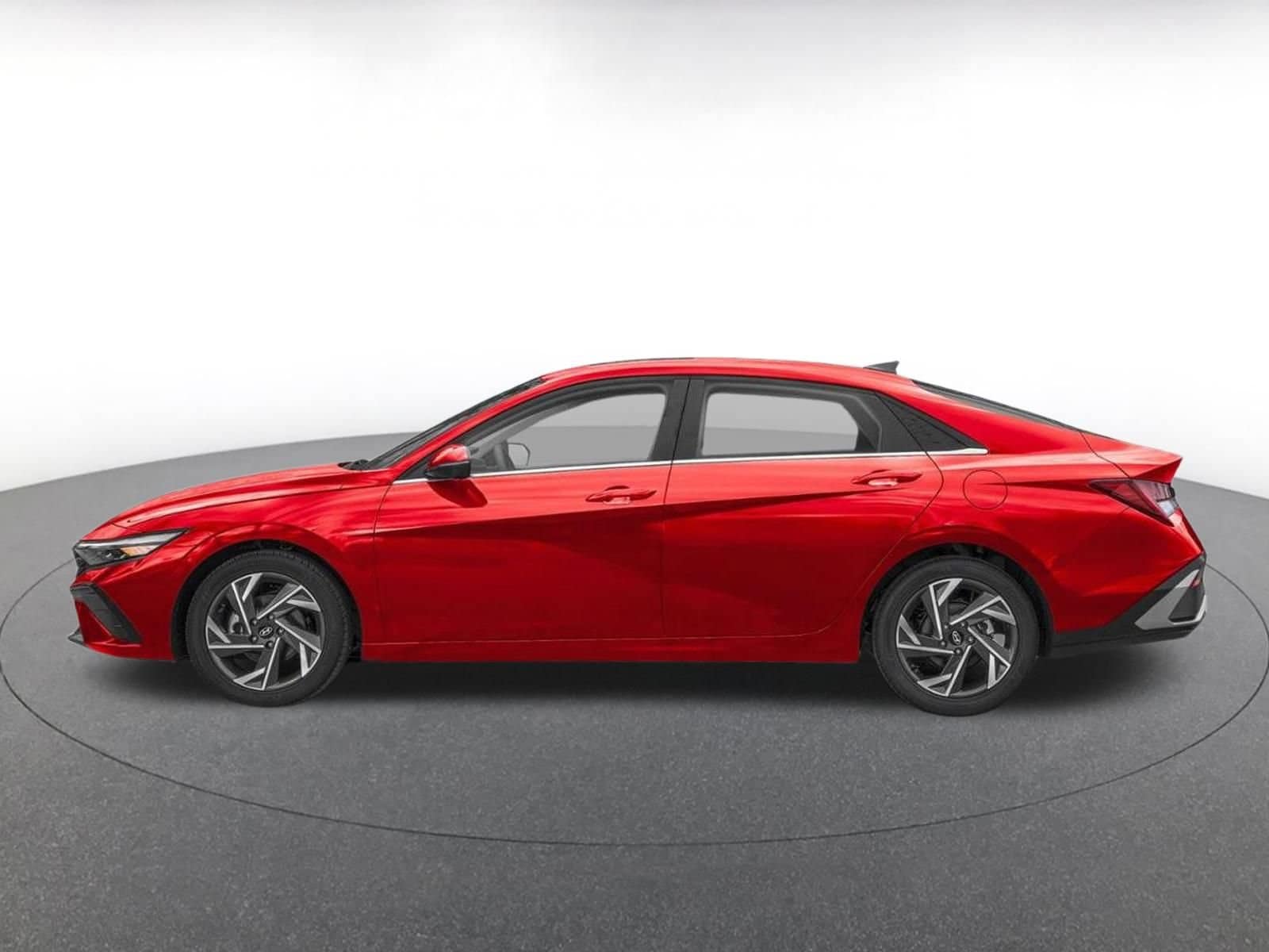 Thumbnail: 2025 Hyundai Elantra - 3