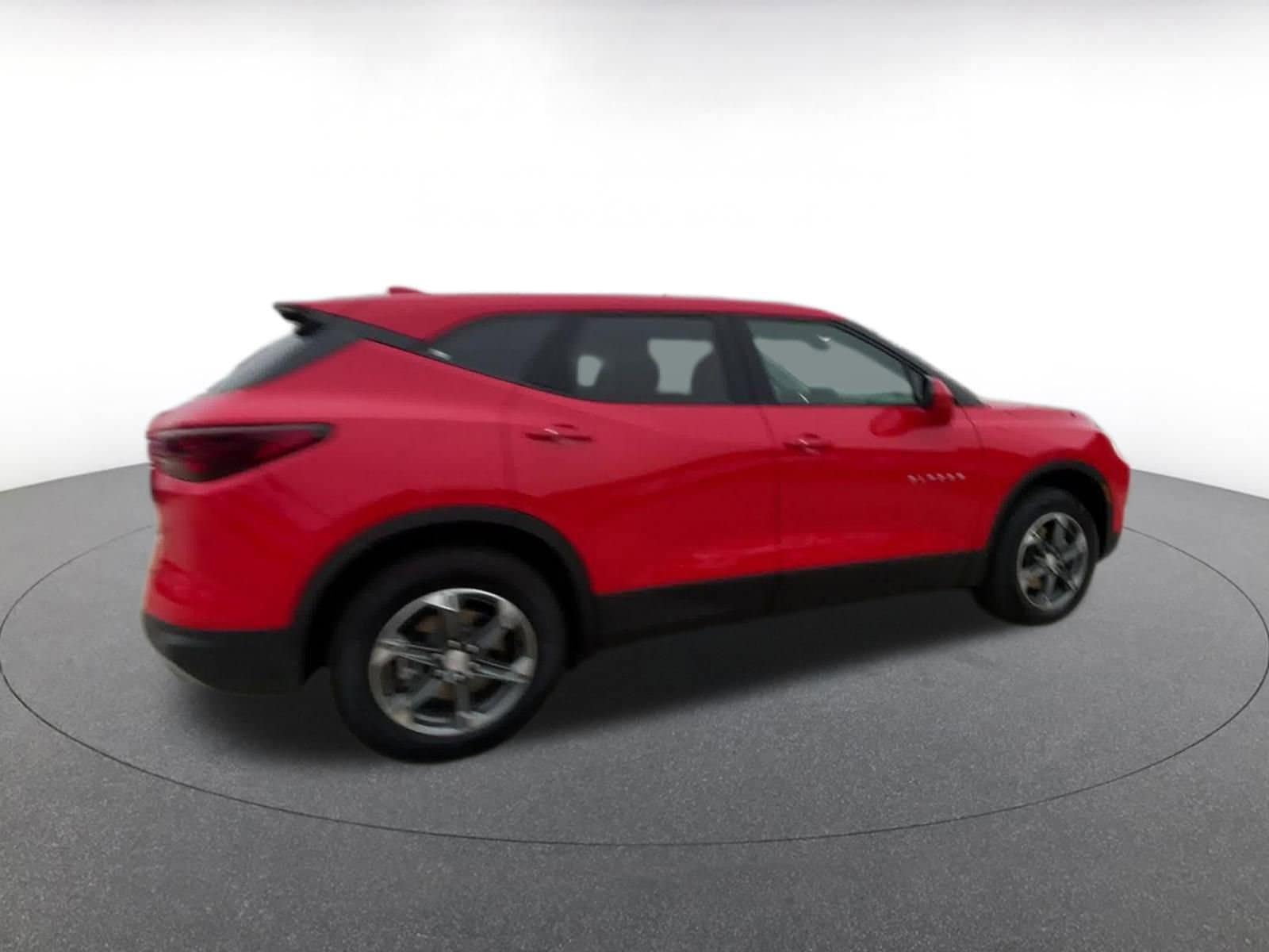 Thumbnail: 2025 Chevrolet Blazer - 15