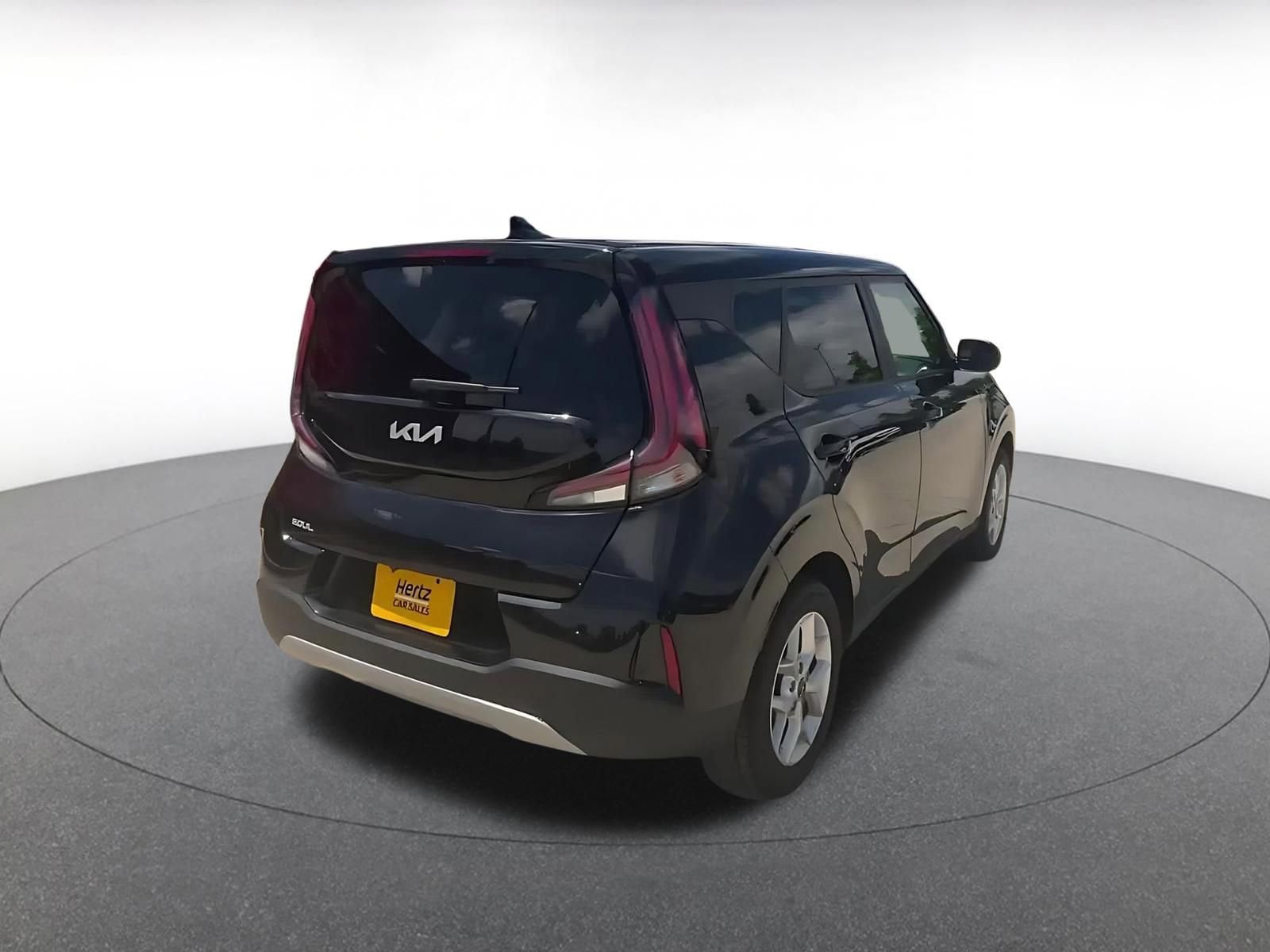 Thumbnail: 2025 Kia Soul - 14