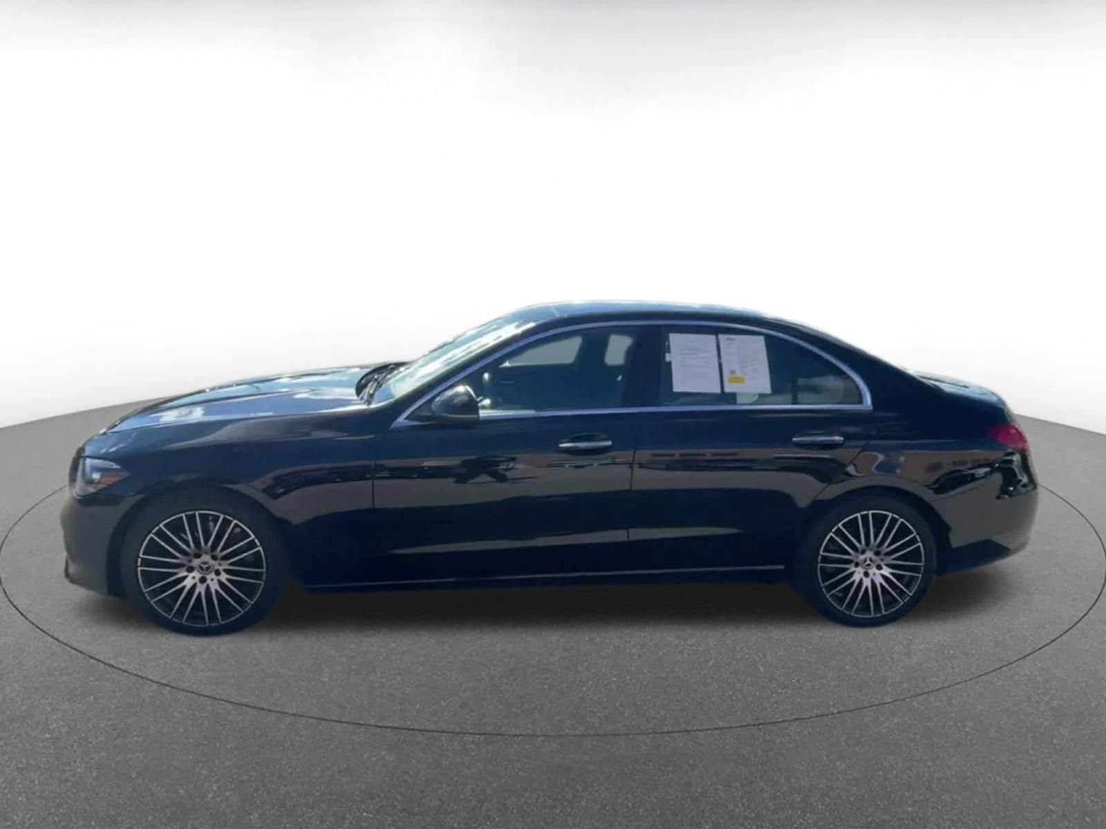 Thumbnail: 2024 Mercedes-Benz C-Class - 9