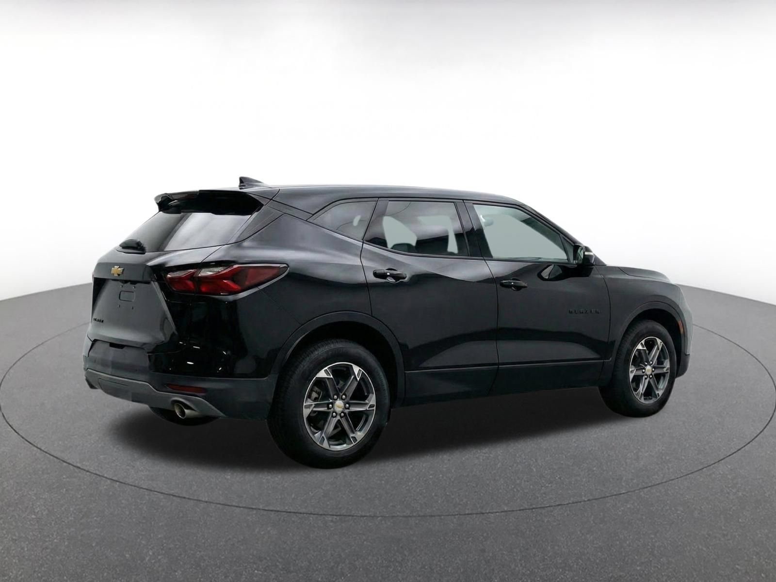Thumbnail: 2025 Chevrolet Blazer - 9