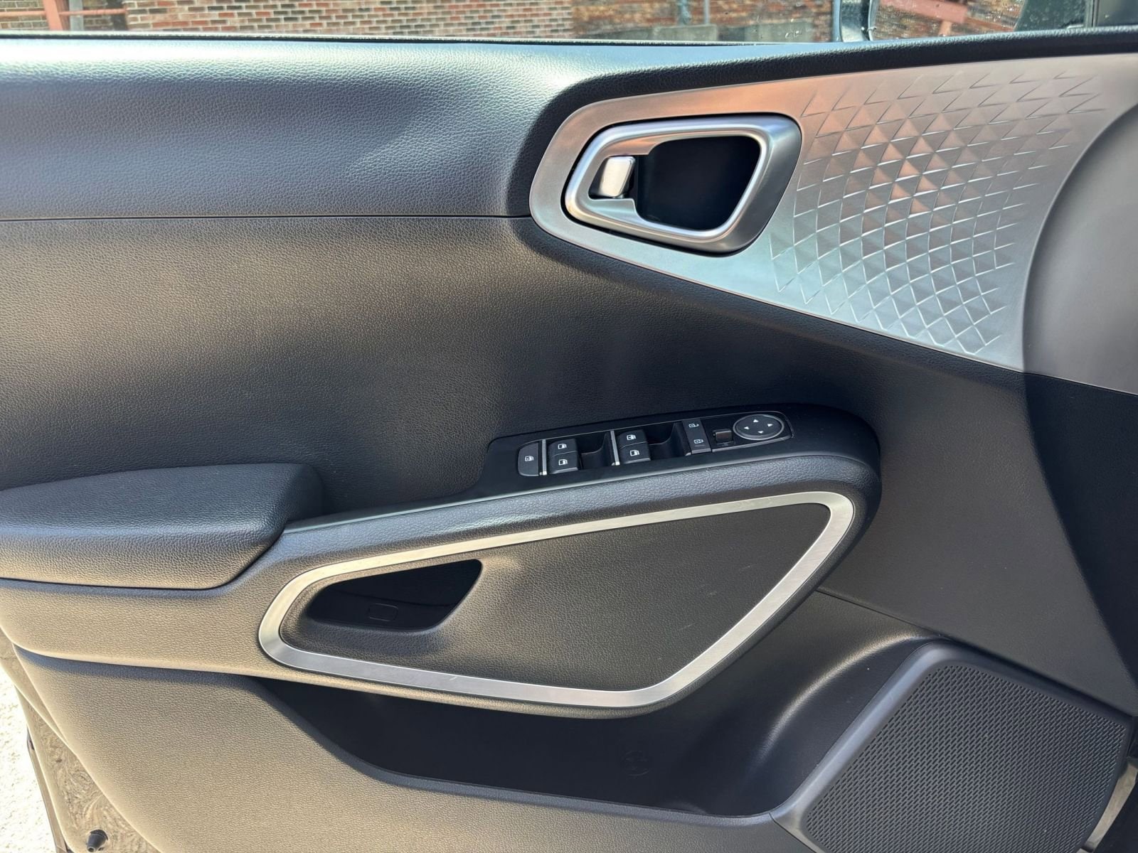 Thumbnail: 2025 Kia Soul - 18