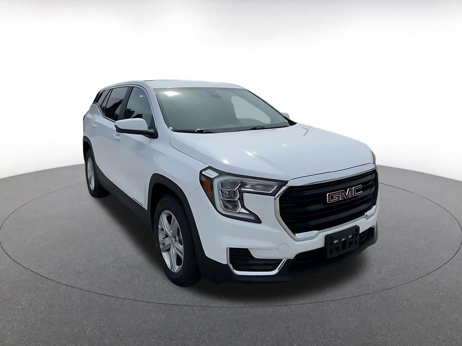 Thumbnail: 2024 GMC Terrain - 3