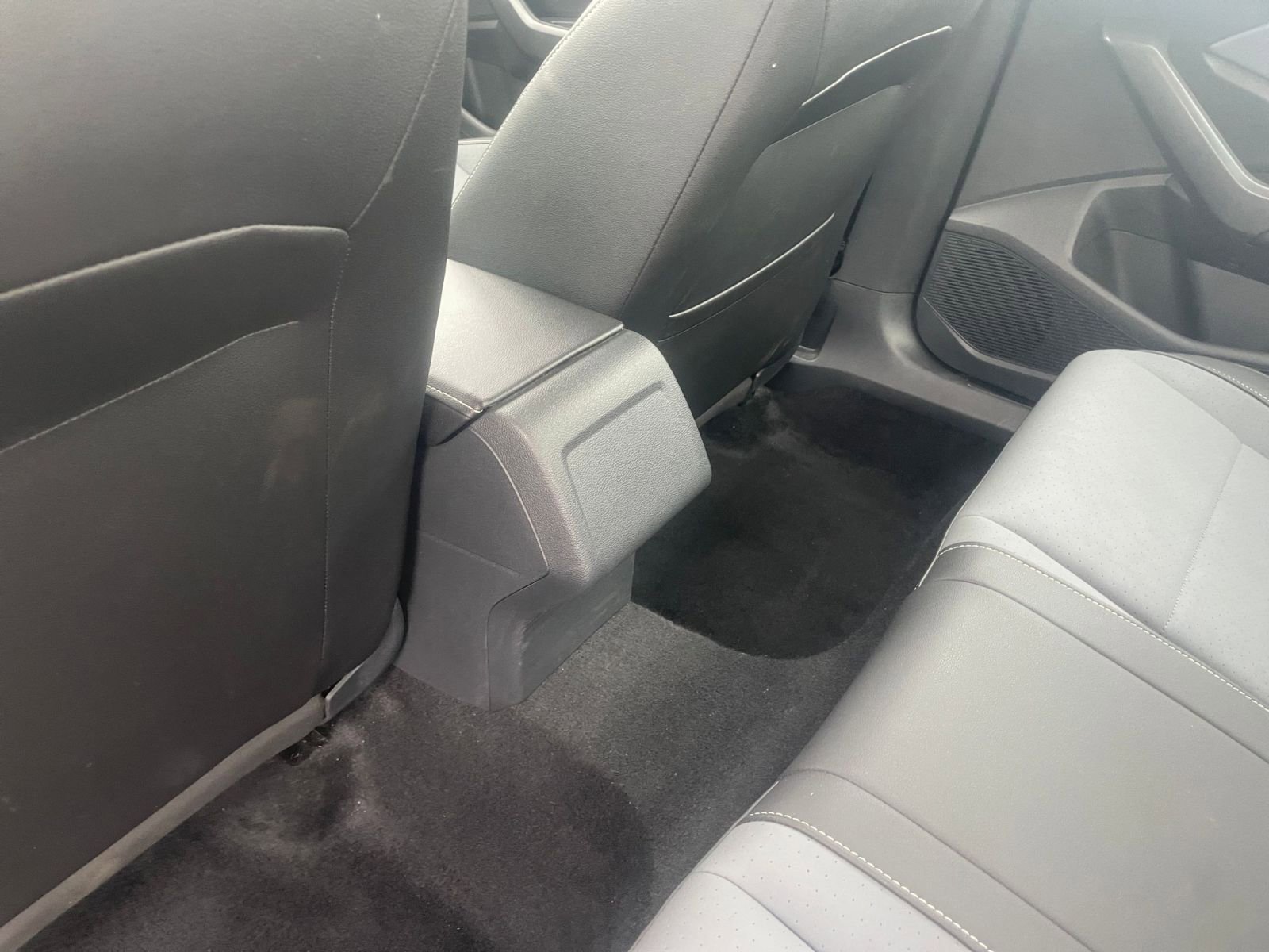 Thumbnail: 2025 Volkswagen Jetta - 23