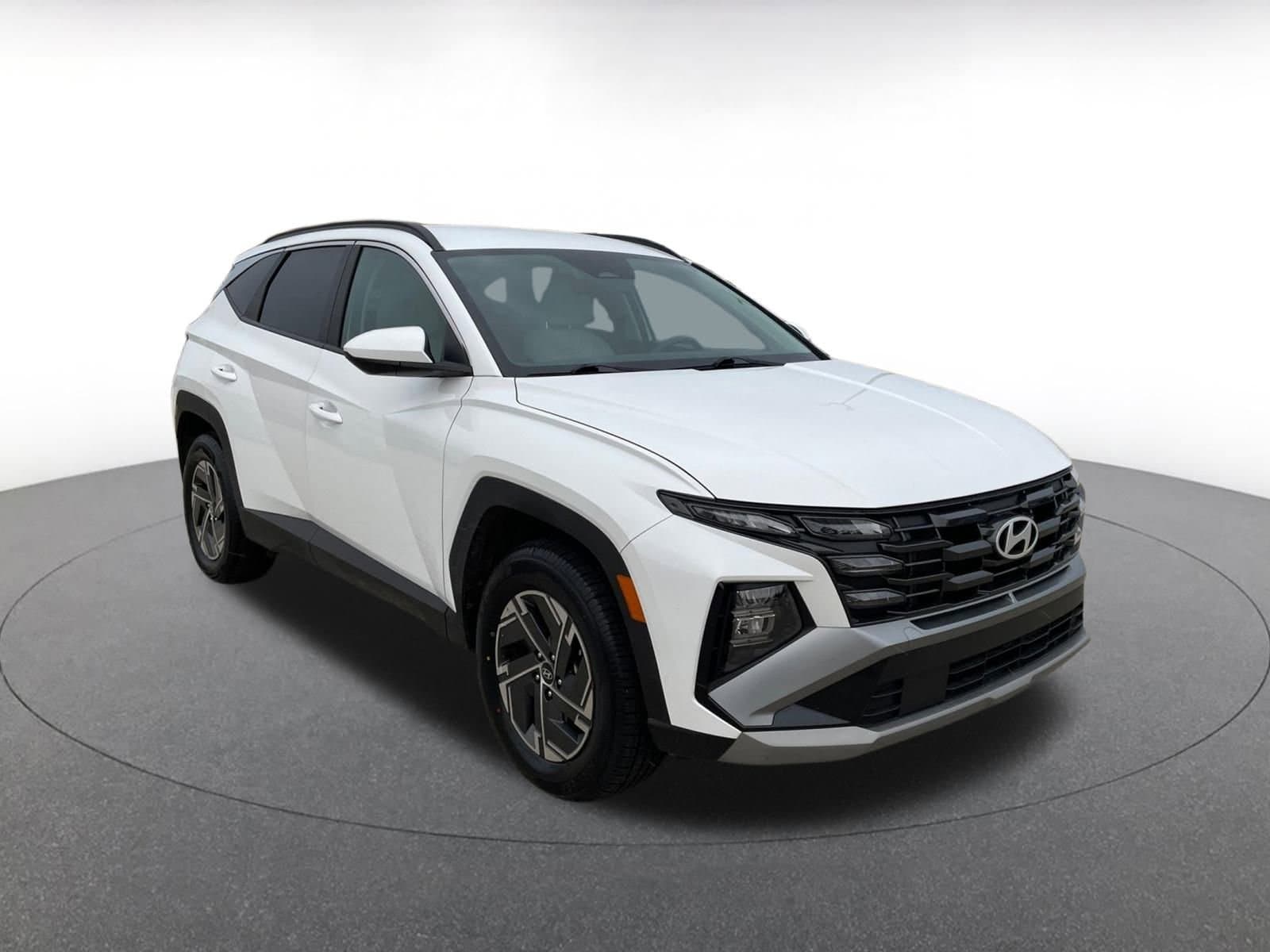 Thumbnail: 2025 Hyundai Tucson - 1