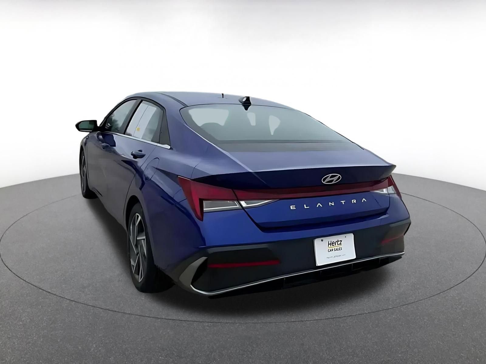 Thumbnail: 2025 Hyundai Elantra - 11