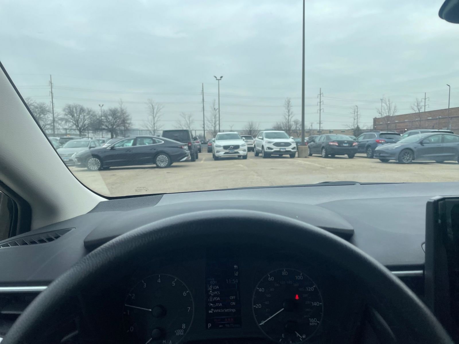 Thumbnail: 2025 Toyota Corolla - 33