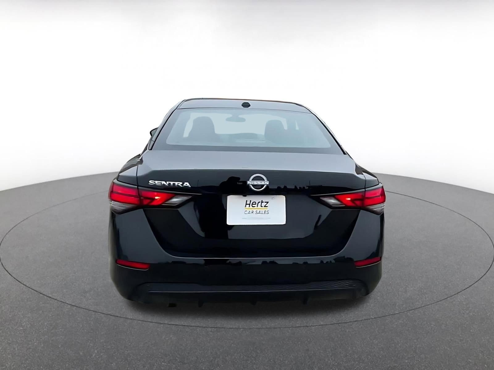 Thumbnail: 2025 Nissan Sentra - 12