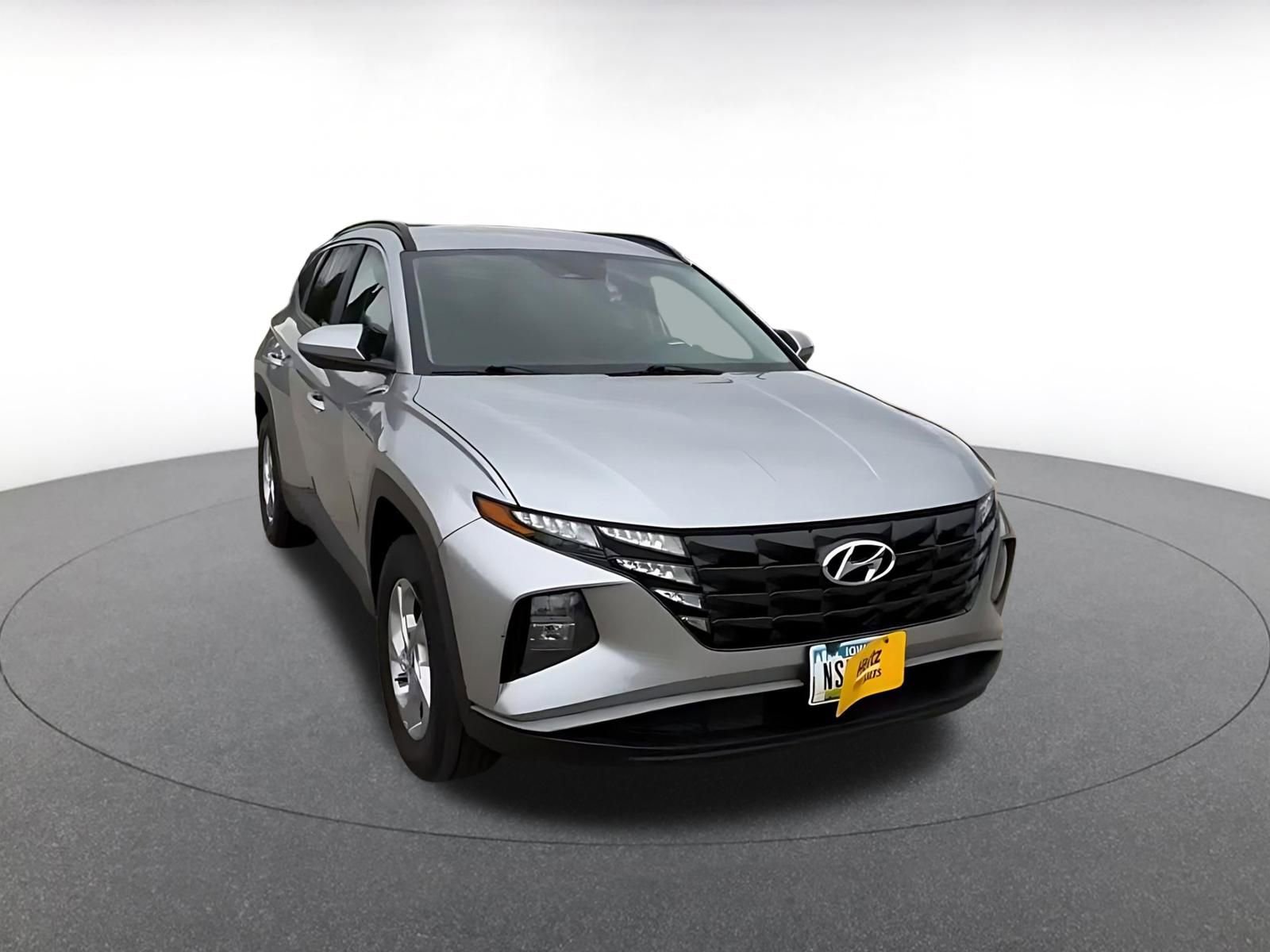 Thumbnail: 2024 Hyundai Tucson - 3