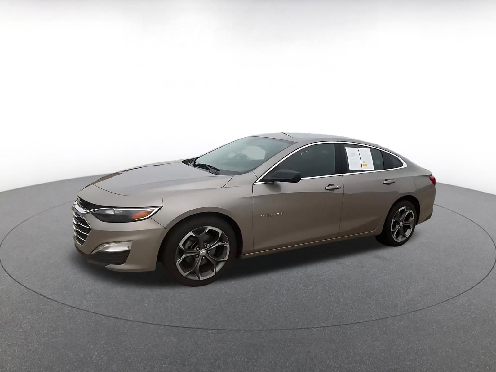 Thumbnail: 2023 Chevrolet Malibu - 8