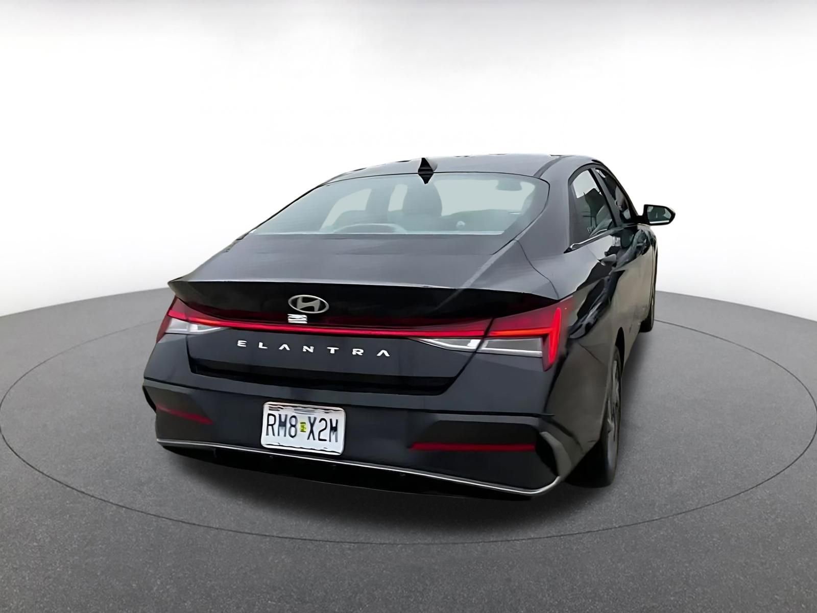 Thumbnail: 2025 Hyundai Elantra - 14