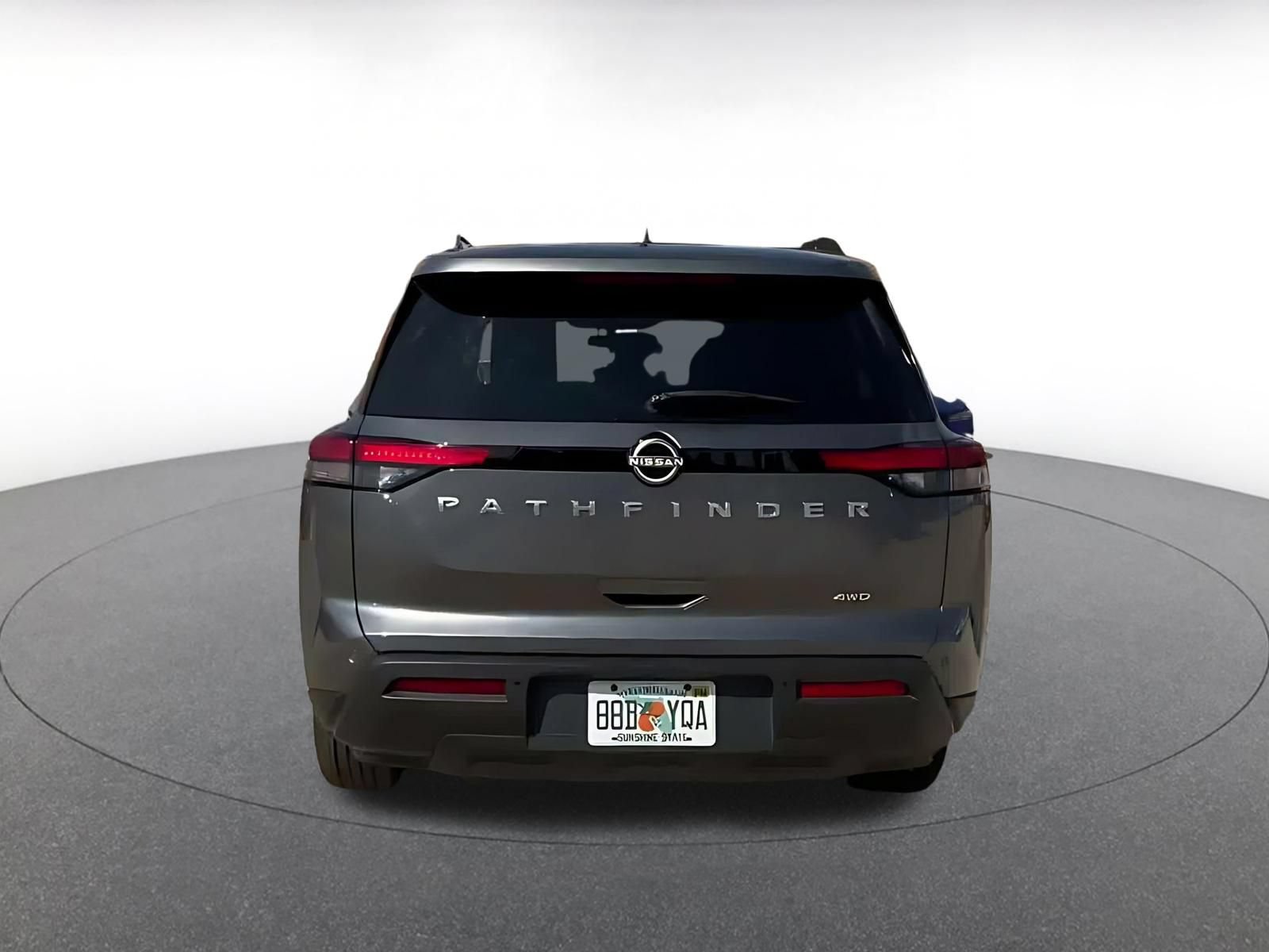 Thumbnail: 2025 Nissan Pathfinder - 12