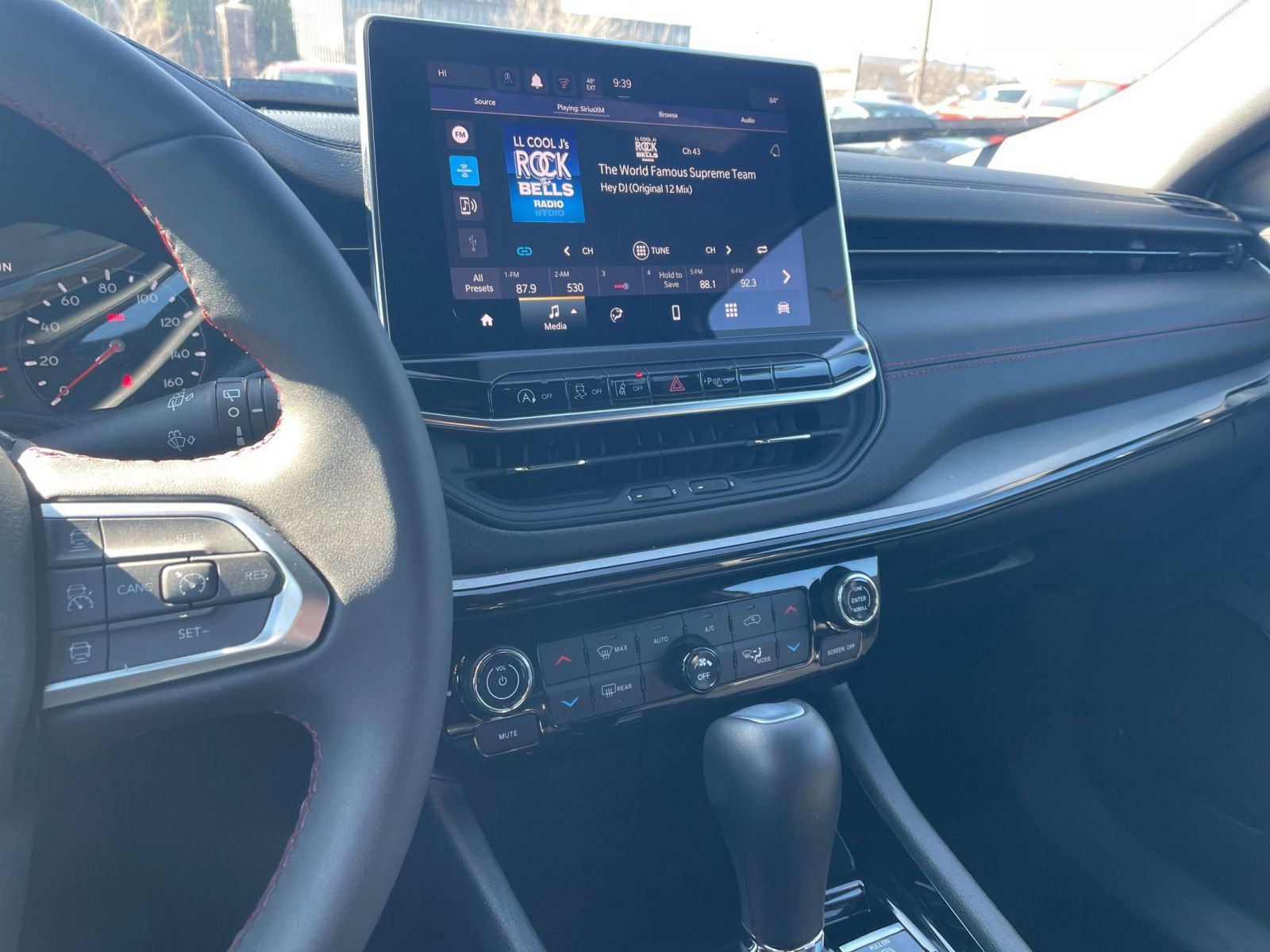 Thumbnail: 2025 Jeep Compass - 24