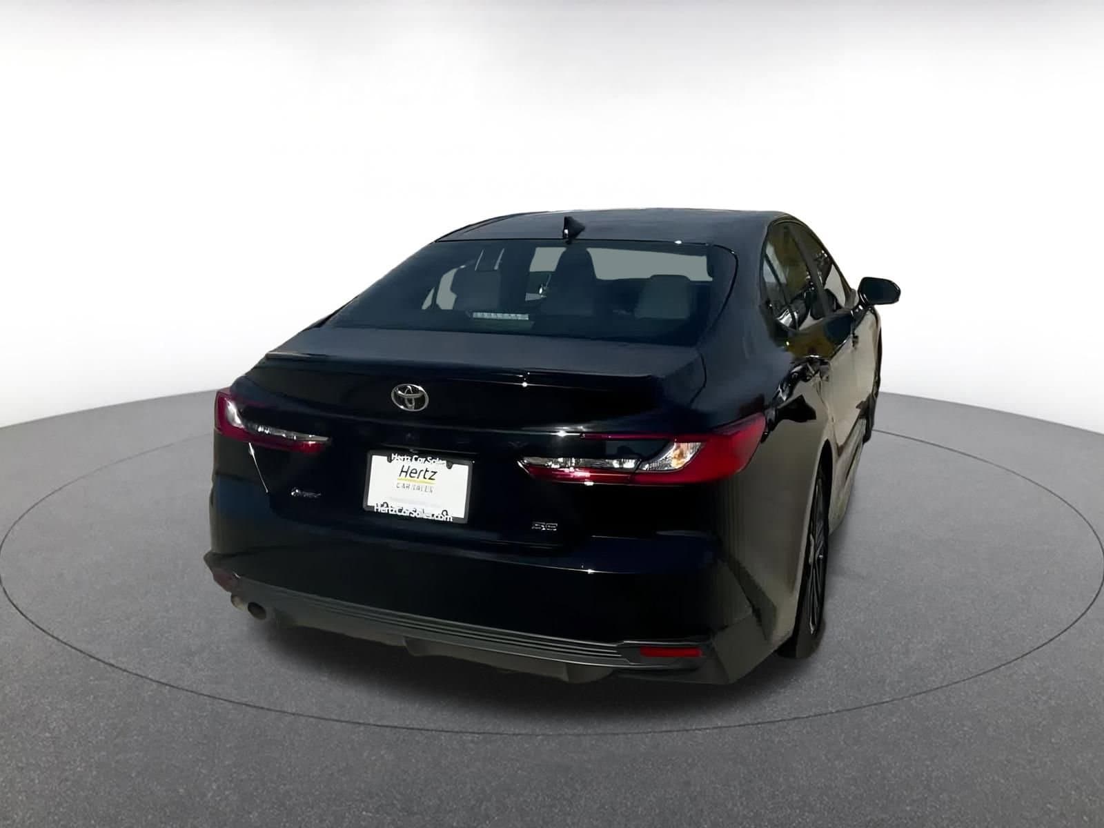 Thumbnail: 2025 Toyota Camry - 14